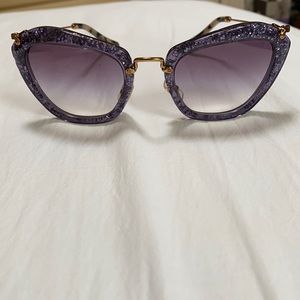 Miu Miu SMU 10N sunglasses